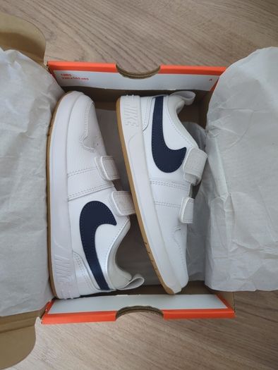 New Nike, uk12