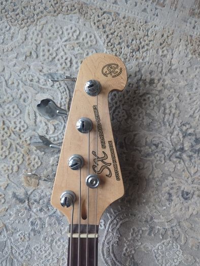 Bass Guitar SX