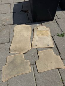 w202 cream floor mats