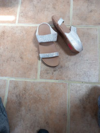 Fit Flops Beige With Dimante Trim Eu 39