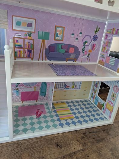 Large Doll house