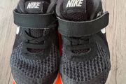 Nike toddler shoes UK6.5 EU23.5 black white