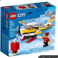 Lego 60250 Mail Plane