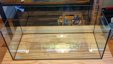 Aquarium 98 litres