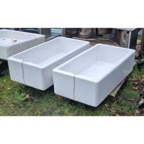 Large Belfast Sink With Brackets KAS1135