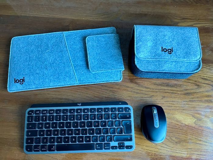 Logitech MX Keys Mini + Logitech MX Anywhere 3S for Mac