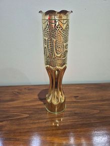 Unique WW1 Trench Art Brass Vase (75mm French Field Gun)