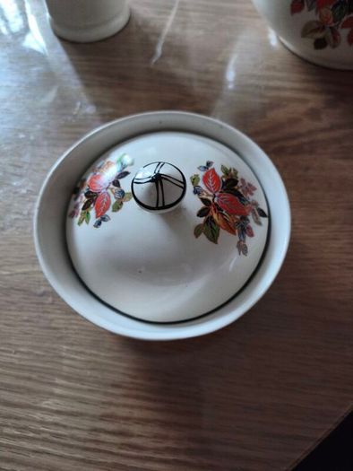 chamber pot and wash set