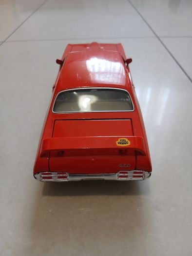 1969 Pontiac GTO 'The Judge 1:24' Die-Cast - Opening Hood, Doors & Trunk