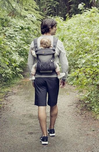 Ergobaby Carrier