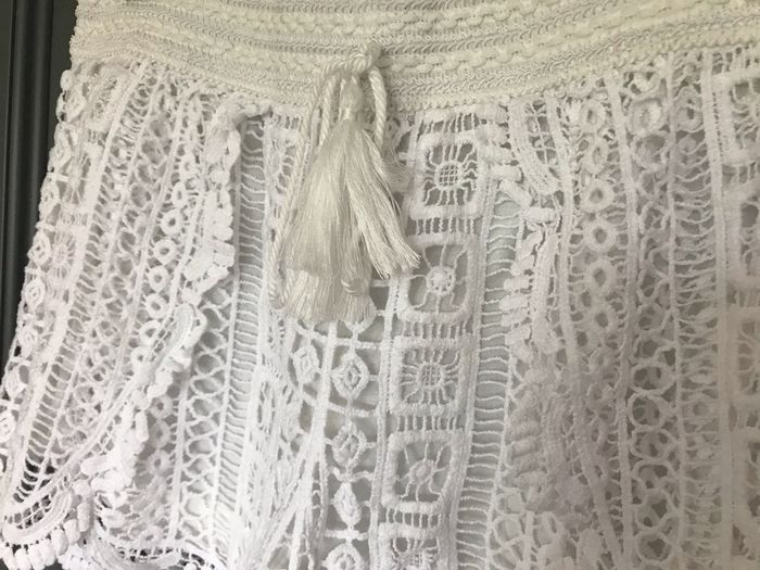 F&F ladies white crochet shorts size 10