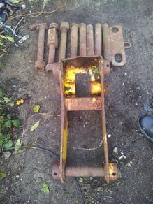 Jcb pins