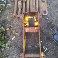 Jcb pins