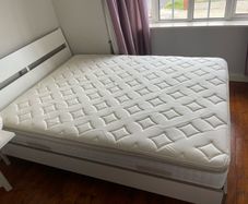 2x Harvey Norman Mattresses King Size (150x200) Excellent Condition