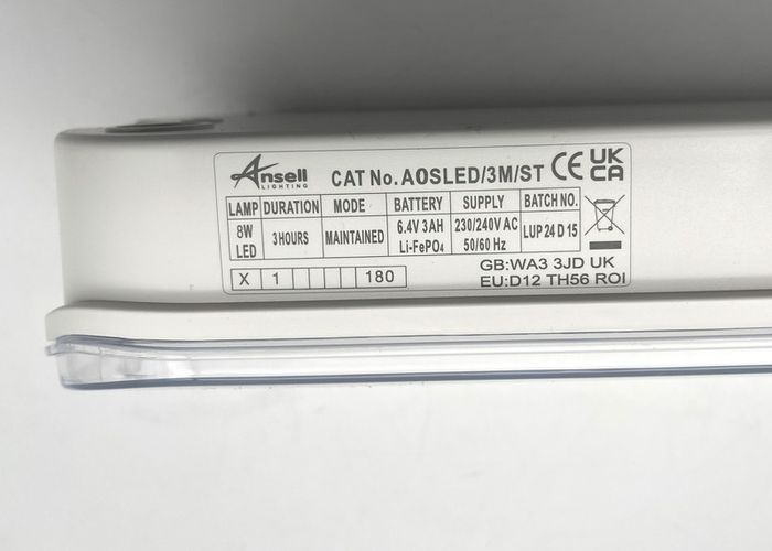 Ansell Emergency LED Bulkhead Light 8W 3Hr Maintained AOSLED/3M/ST 550lm 6500K IP65