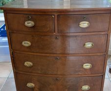 Bow fronted chest of drawers
