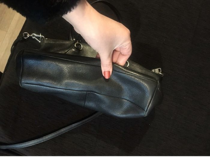 Coach bag leather