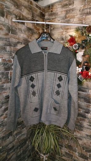 Guv'nors vintage style cardigan Size large Great condition Very retro