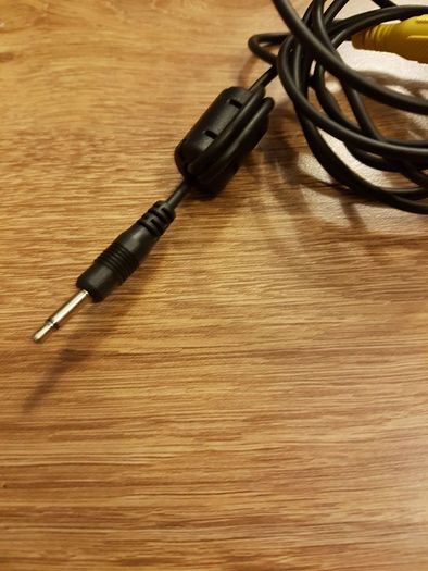 Male to RCA Female Adapter Cable for GPS AV-IN - Black + Yellow