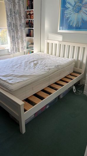 Bed Frame & Matress