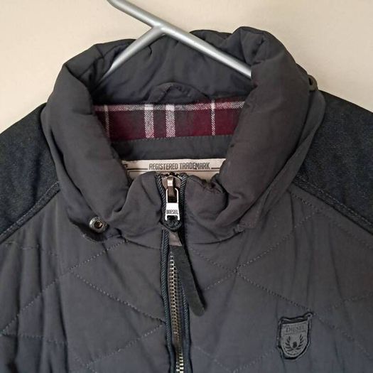 Diesel thick quilted jacket Size small ptp 20" in excellent condition