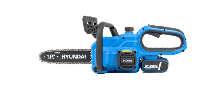 Hyundai 10'' 25cm Cordless Chainsaw 20V Li-Ion 4Ah Battery and Charger