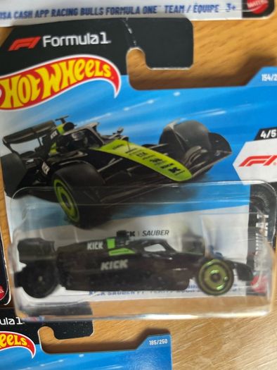 hot wheels F1 basic 1-5