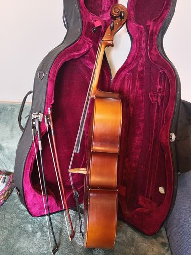 Cello 1/2 size for sale