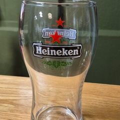 Heineken pint glasses