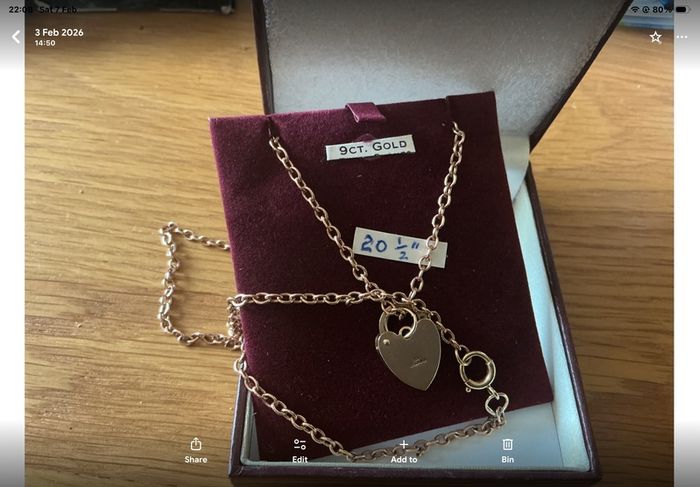New 9ct Solid ROSE GOLD  Heavy CHAIN  And 9ct yellow Gold Padlock Pendant