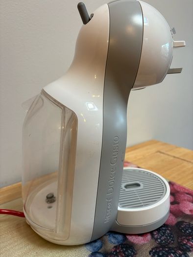 Dolce Gusto Coffee Machine