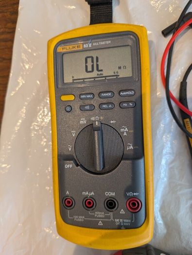 Fluke 83V with i200 A/C current clamp