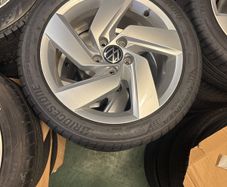 Genuine VW Golf GTE alloys with tyres