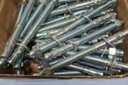 Steel wedge anchors M12 x 150 (50 Piece box)