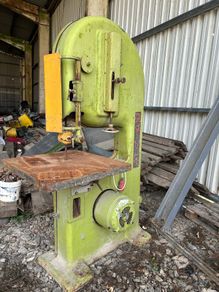 Band saw