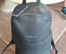 tommy hilfiger bag