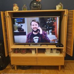 Oak slat slatted design tv unit