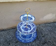 Blue cake stand postage possible