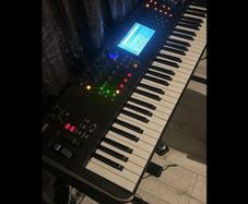 Yamaha MODX7