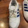 Adidas kids runners Image 5