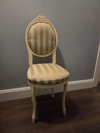 Cream writing desk and chair