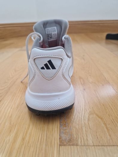 Mens golf shoes