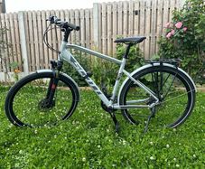 Scott sub sport 10 hybrid bike