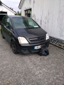 Opel meriva petrol breaking.