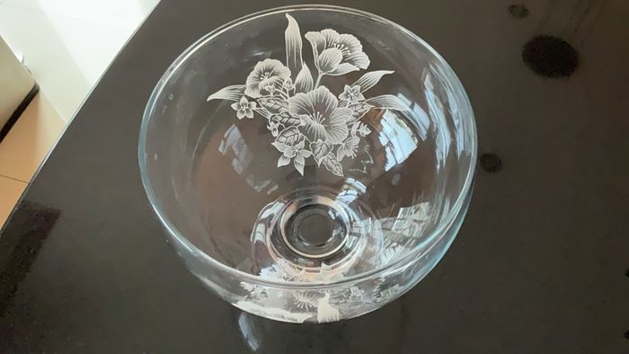Vintage footed etched glass bowl with floral design