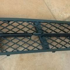 BMW F10/F11 front lower grill right side 2010-2012