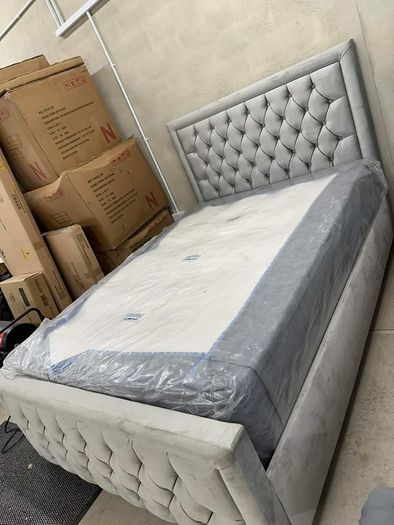 Brand New Framed Beds With Optional Gaslift Ottoman Storage,&  Tufted Sprung Memory Foam Mattresses Instock