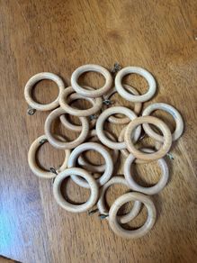 curtain pole rings