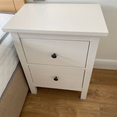 lockers  and chest drawers
