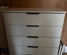 White 5 Drawer Chest of Drawers Perfect Condition